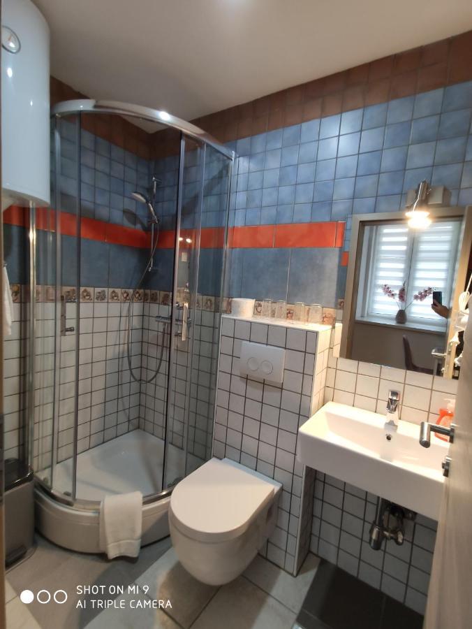 לובליאנה Aparthotel Cross Street 4 מראה חיצוני תמונה