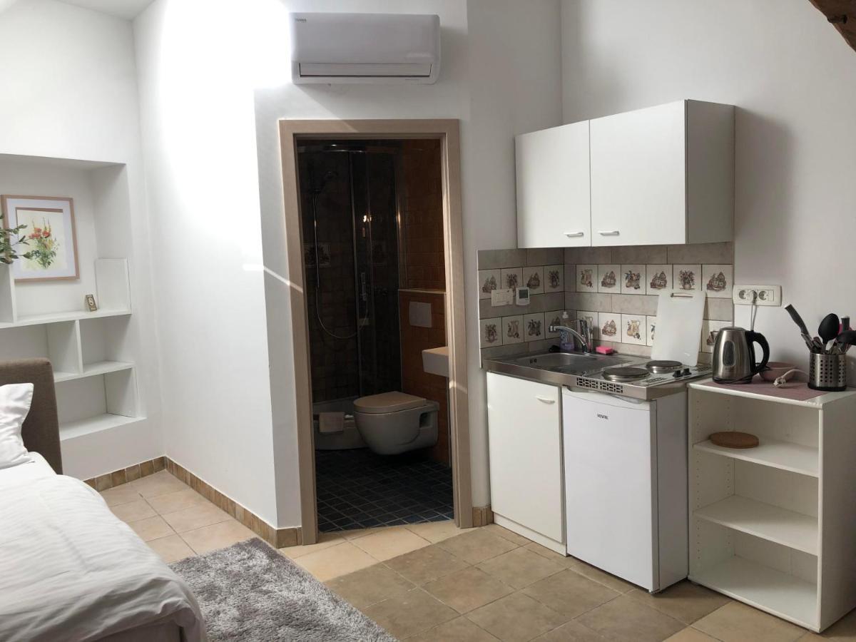 לובליאנה Aparthotel Cross Street 4 מראה חיצוני תמונה